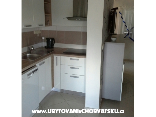 Appartements Nena - Bra Croatie