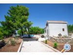 Family House Futura - Bra Croatia