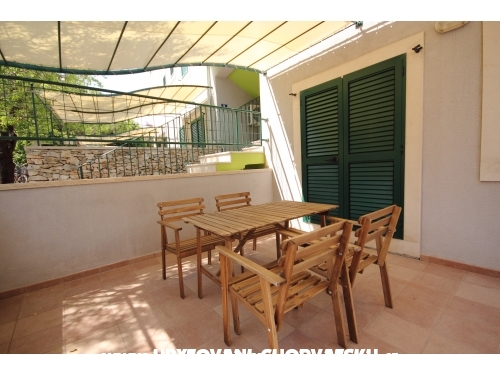 Kala mendula apartmani - Bra Croatie