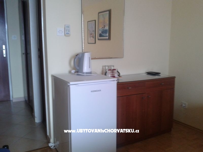 Appartement  – Ferienwohnung Brela, Kroatien – Foto 11