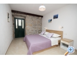 Appartements Dalmacija 1 - Brela Kroatien