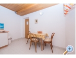Appartements KiS Zeli - Brela Kroatien