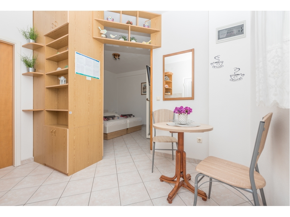 Appartements KiS Zeli - Brela Croatie