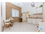 Appartements KiS Zeli - Brela Kroatien