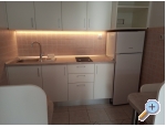 Appartements KiS Zeli - Brela Kroatien