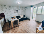 Appartements Nada Mustapi - Brela Kroatien