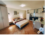 Appartements Nada Mustapi - Brela Kroatien