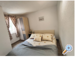 Appartements Nada Mustapi - Brela Kroatien