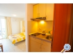 Appartements Jadranko - Brela Kroatien