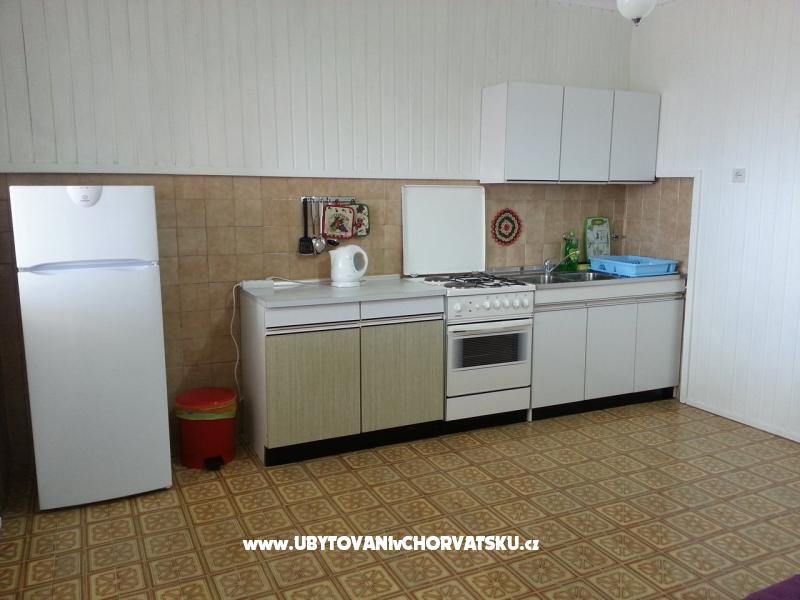 Ferienwohnungen Kiwi   – Ferienwohnung Brela, Kroatien – Foto 7