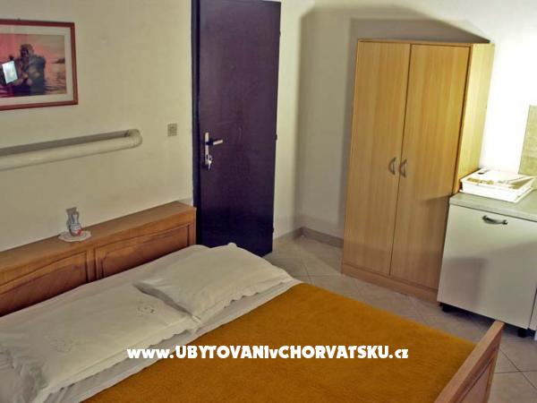 Apatmani  Rosa Brela – Ferienwohnung Brela, Kroatien – Foto 5