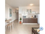 Appartements EOL - Brela Kroatien