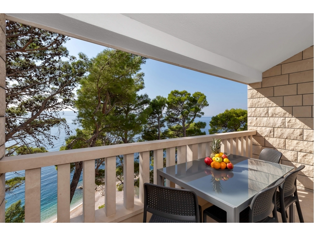 Pine Canopy Studios and Appartements - Brela Croatie