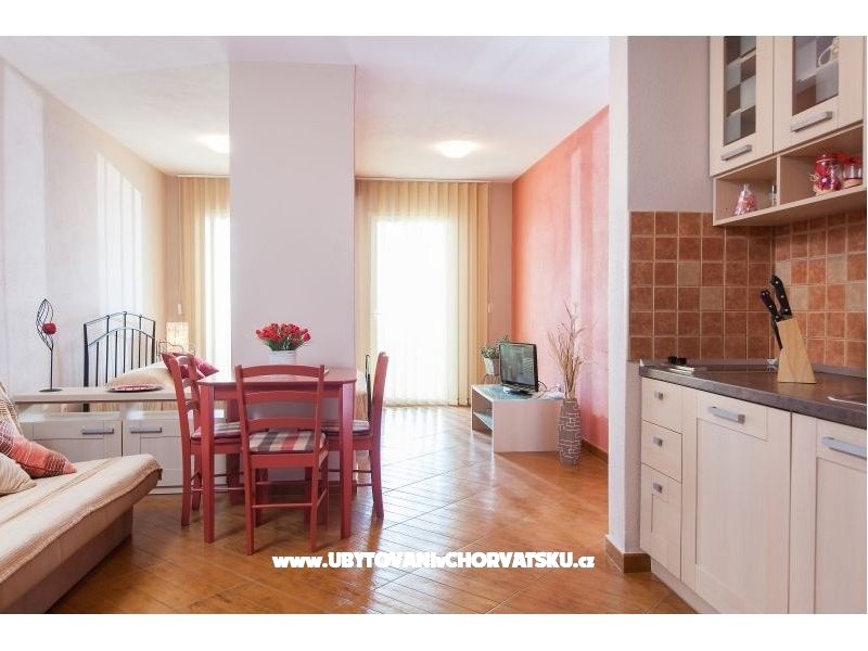 Apartmány Vranješ – Ferienwohnung Brela, Kroatien – Foto 3