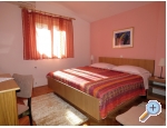 Appartements Mirko Stanii - Brela Kroatien