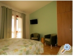 Appartements Mirko Stanii - Brela Kroatien