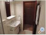 Appartements Mirko Stanii - Brela Kroatien