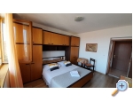 Appartements Danijel - Brela Kroatien