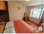 Appartements Danijel - Brela Kroatien
