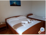 Haus Pokoje Zimmer Villa Sodan - Brela Kroatien