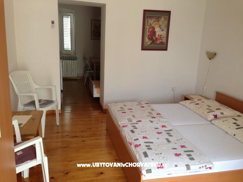 Apartmány Lungo mare – ubytování Cres, Chorvatsko – foto 7