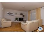 Apartmaji Ankica - Crikvenica Hrvaka
