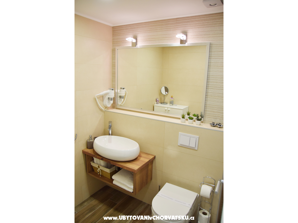 Villa Ana Apartments - Dubrovnik Croatia