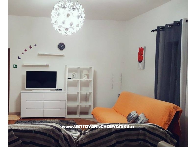 Vacation house Delić – Ferienwohnung Dugi Rat, Kroatien – Foto 3
