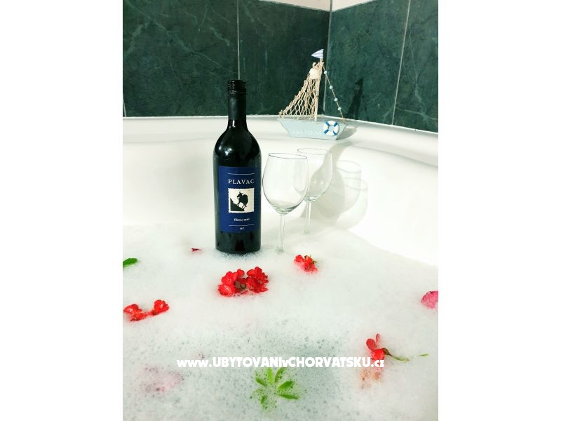 Vacation house Delić – Ferienwohnung Dugi Rat, Kroatien – Foto 7