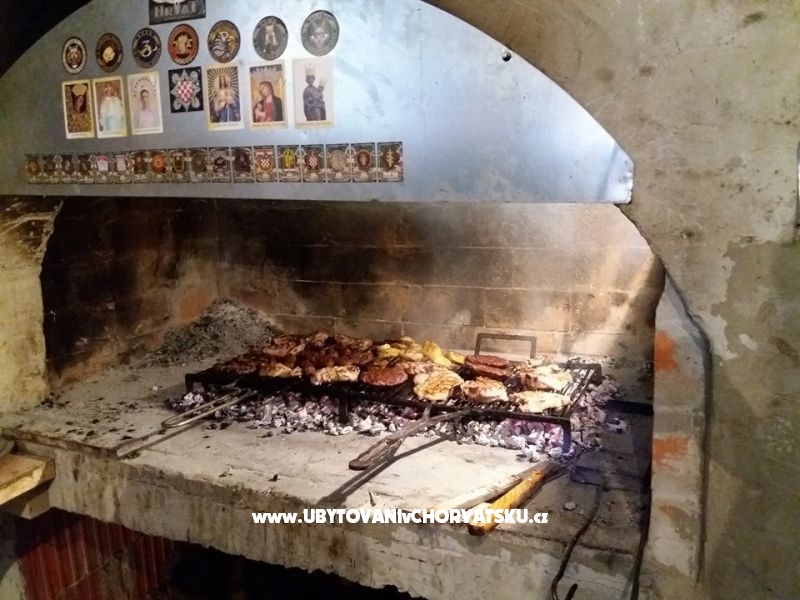 Apartment Anaklara – Ferienwohnung Dugi Rat, Kroatien – Foto 13