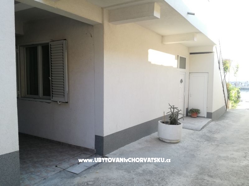 Apartment Anaklara – Ferienwohnung Dugi Rat, Kroatien – Foto 5