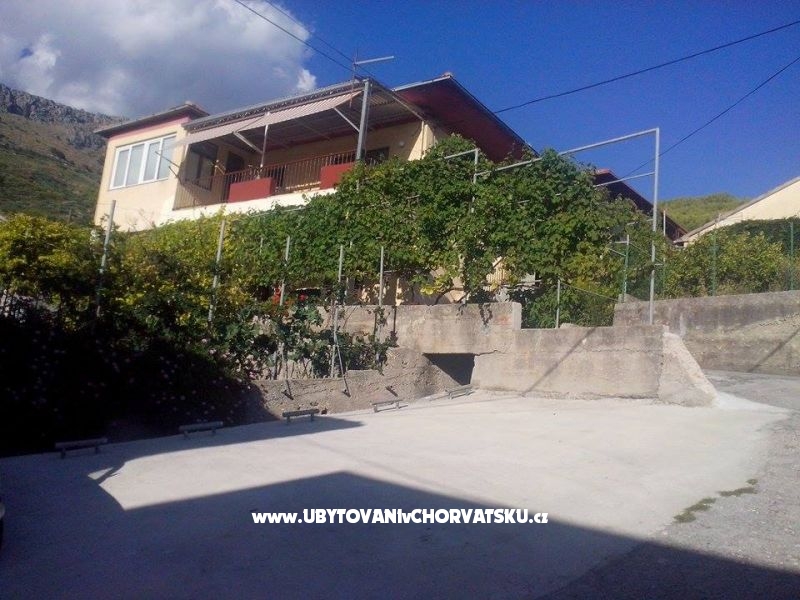 Apartmán Belo – ubytování Dugi Rat, Chorvatsko – foto 1