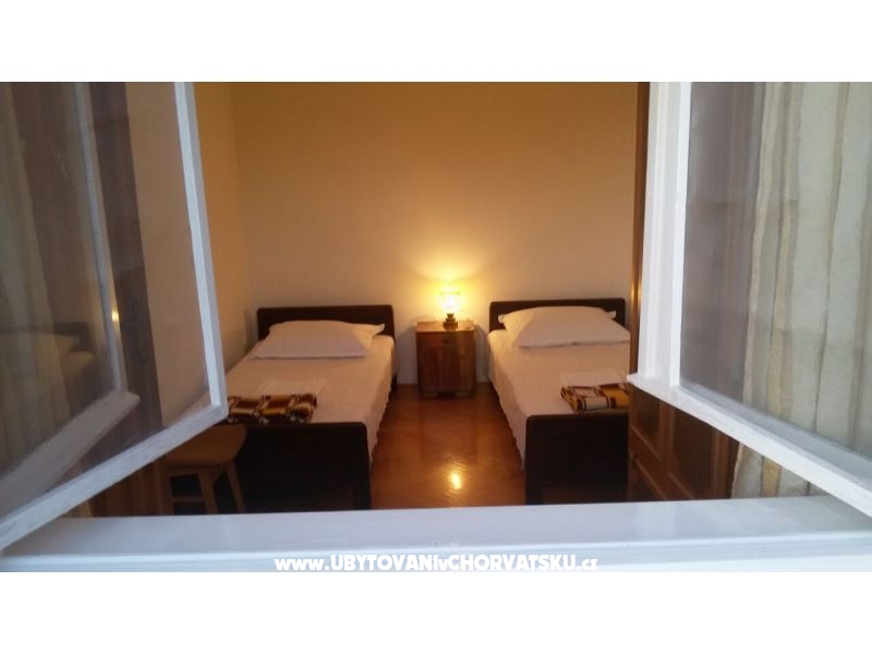 Apartmán Belo – ubytování Dugi Rat, Chorvatsko – foto 3