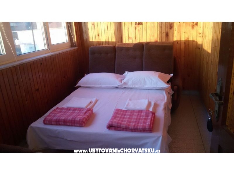 Apartmán Belo – ubytování Dugi Rat, Chorvatsko – foto 4