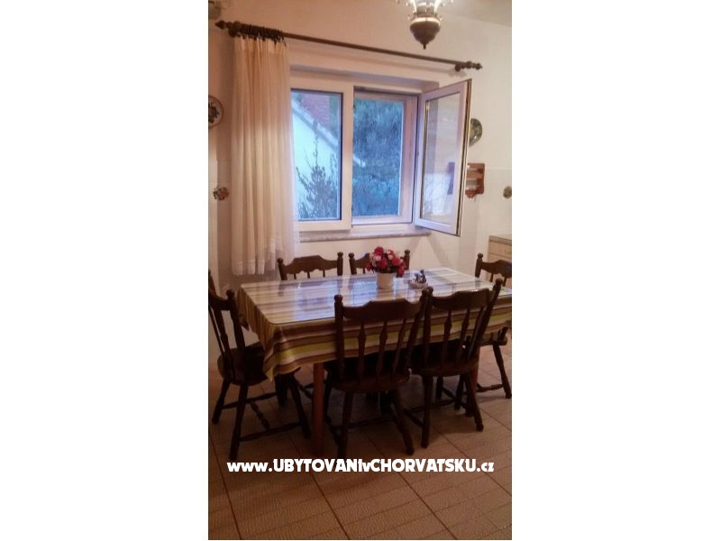 Apartmán Belo – ubytování Dugi Rat, Chorvatsko – foto 5