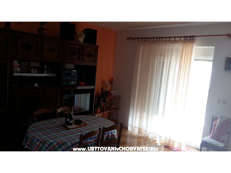 Apartment Luna  – Ferienwohnung Dugi Rat, Kroatien – Foto 3