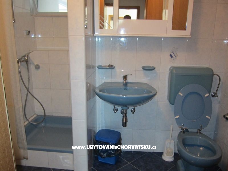 Apartment Dragun  :-) – Ferienwohnung Dugi Rat, Kroatien – Foto 7