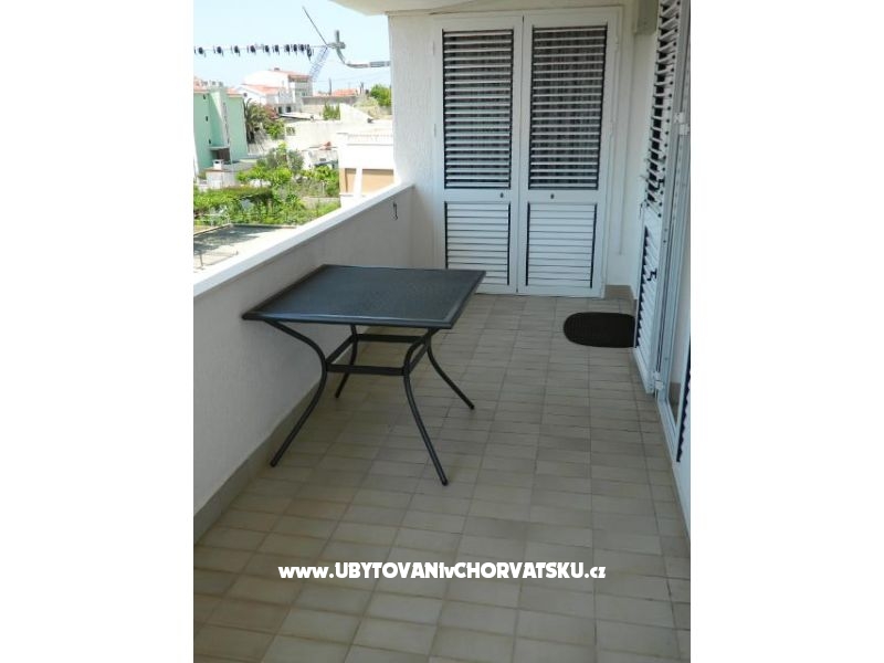 Apartment Igor – Ferienwohnung Dugi Rat, Kroatien – Foto 3