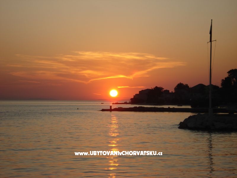 Apartmán Pero – ubytování Dugi Rat, Chorvatsko – foto 10
