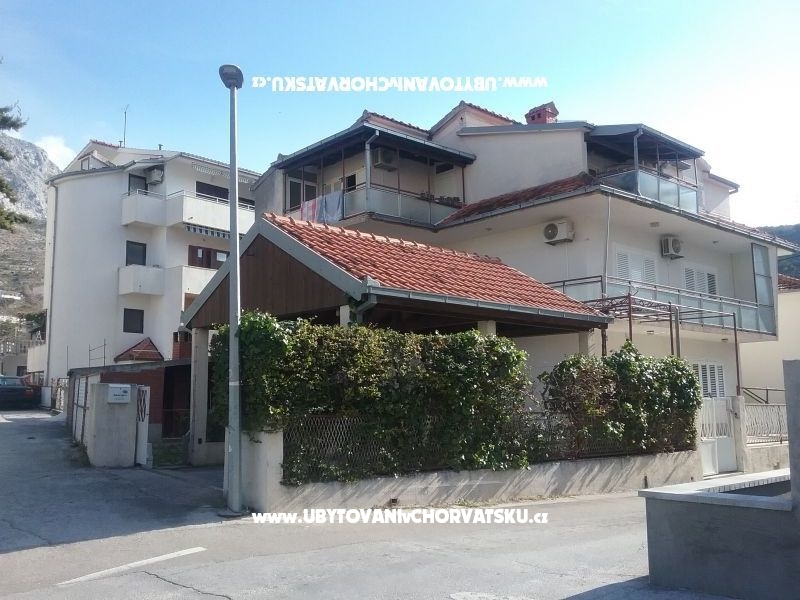 Apartment Santa Lucia  – Ferienwohnung Dugi Rat, Kroatien – Foto 1