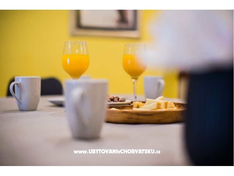 Apartment Val – Ferienwohnung Dugi Rat, Kroatien – Foto 13