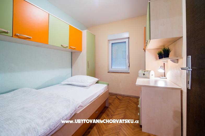 Apartment Val – Ferienwohnung Dugi Rat, Kroatien – Foto 5