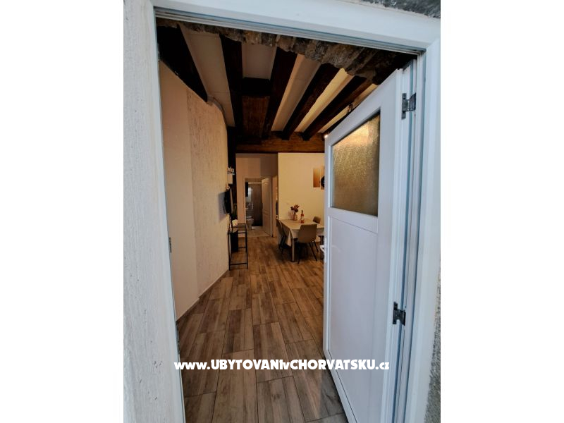 Apartment Zrinka – Ferienwohnung Dugi Rat, Kroatien – Foto 7