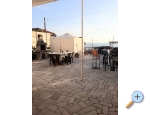 Appartements IN  Nazor - Dugi Rat Kroatien