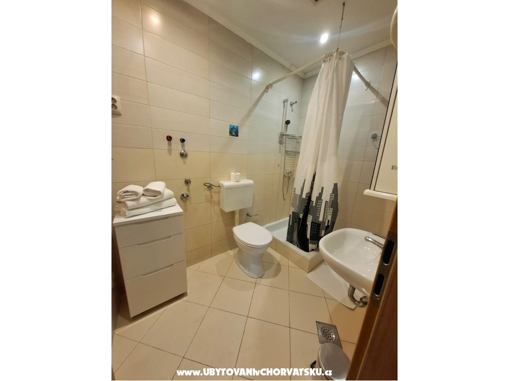 Apartmani Mary - Dugi Rat Hrvatska