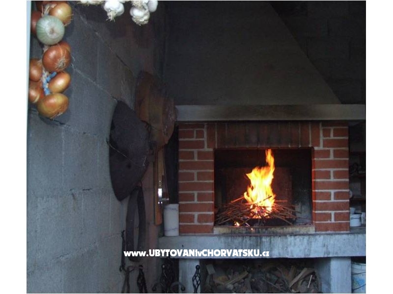 Ferienwohnungen Niki – Ferienwohnung Dugi Rat, Kroatien – Foto 8