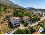Appartements Petra - Dugi Rat Kroatien