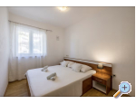 Appartements Toni - Dugi Rat Kroatien