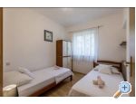 Apartmaji Toni - Dugi Rat Hrvaka