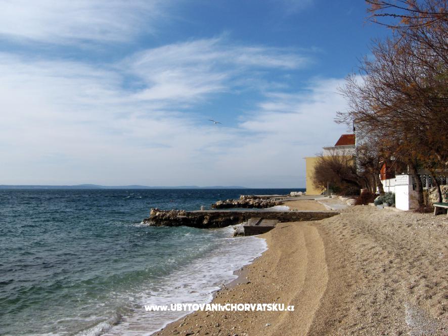 Appartements Zemunik – Ferienwohnung Dugi Rat, Kroatien – Foto 1